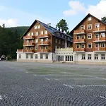 Horsky U Vodopadu * Karlova Studánka